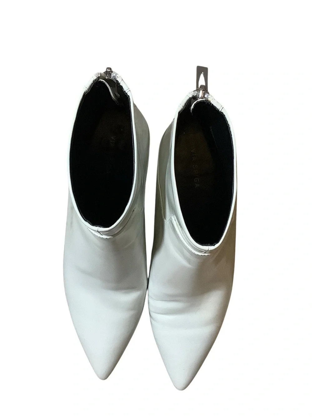 Via Spiga White Pointed Toe Ankle Booties